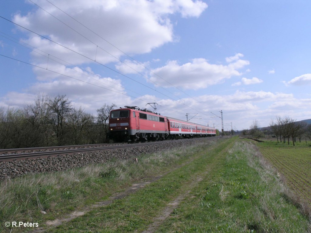 111 183-0 zieht bei Thngersheim die RB 34784 nach Schlchtern. 10.04.10