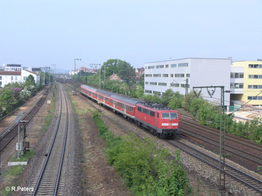 111 207-7 erreicht Regensburg mit RB32112 Neumarkt (Oberpfalz) geschoben. 01.05.09
