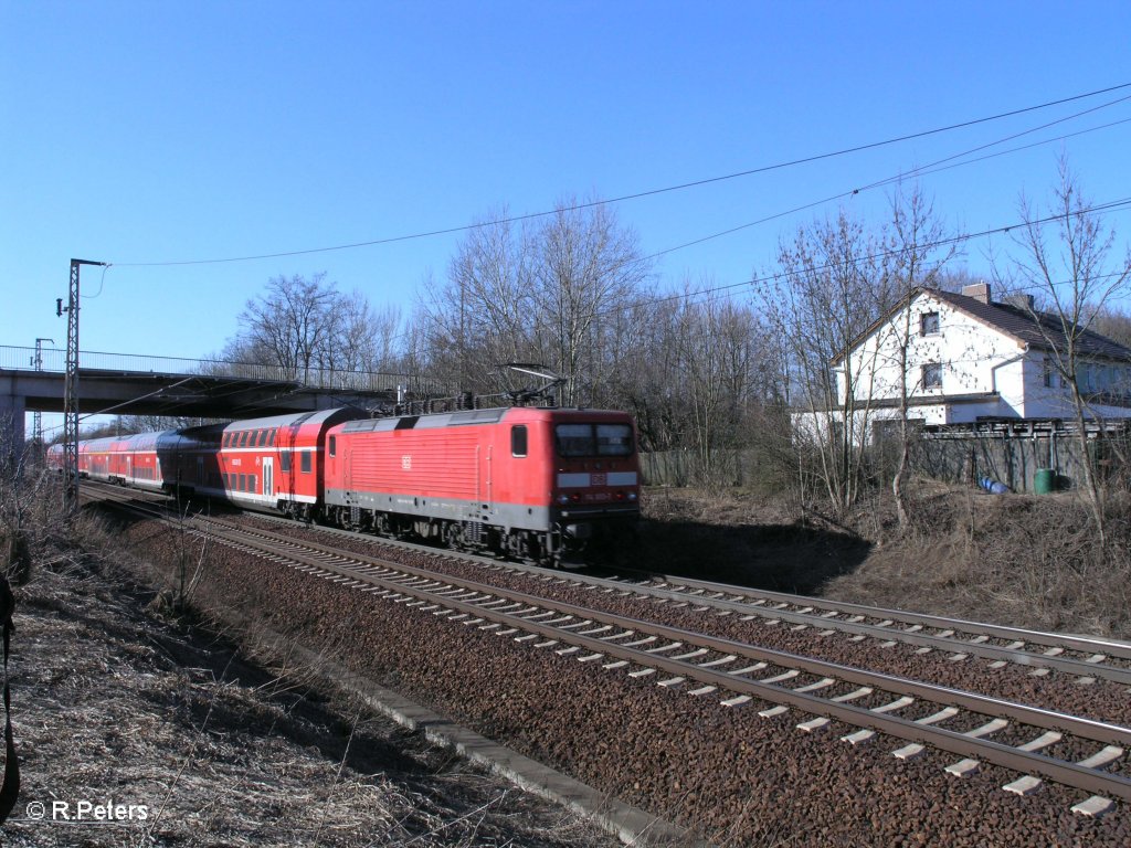 114 003-7 mit RE1 nach Brandenburg bei Frankfurt/Oder Nuhnen. 07.03.11
