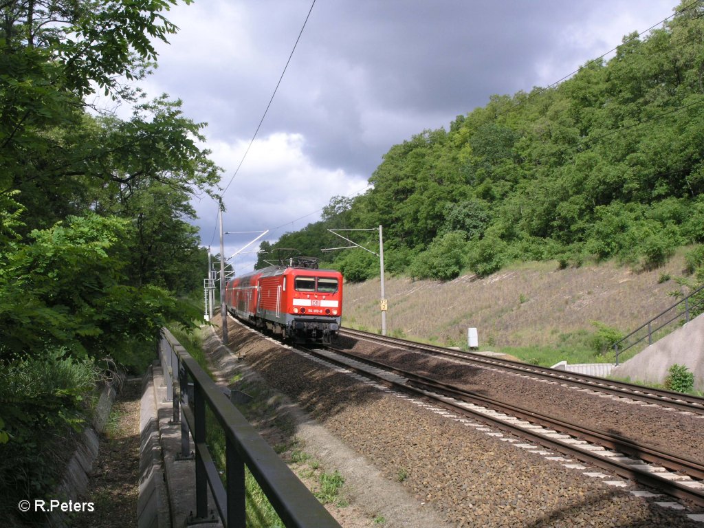 114 013-6 zieht bei Frankfurt/Oder Rosengarten den RE38007 Eisenhttenstadt. 05.06.09
