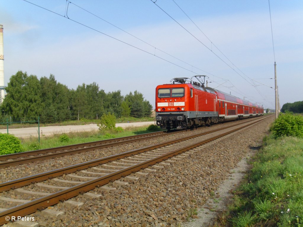 114 020 erreicht gleich den endbahnhof Eisenhttenstadt mit dem RE1. 13.08.10