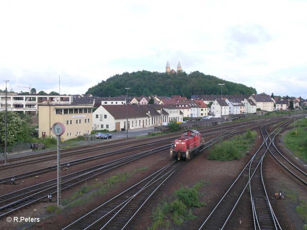 294 797-6 rangiert in Schwandorf. 26.05.10