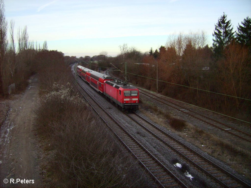 Nachschuss von 143 844-9 beim verlassen von Schkeuditz mit der S10 Halle/Saale. 27.12.09