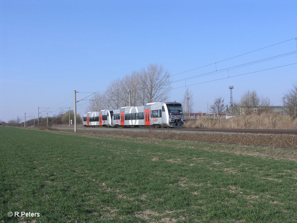 Nachschuss von VT 015 (650 547-2) + VT 002 (650 534-0) als MRB80281 Leipzig – Delisch bei Podelwitz. 29.03.11 