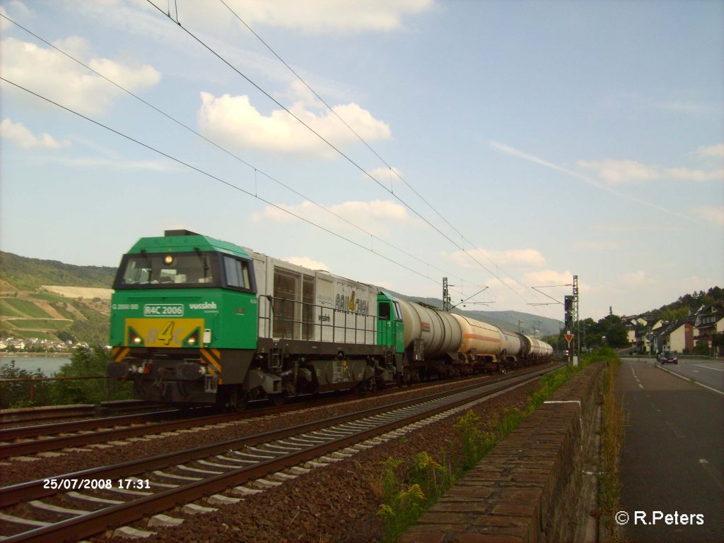 R4C 2006 zieht bei Rheindiebach ein Kesselzug. 25.07.08