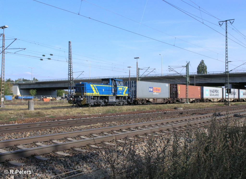 V1001 verlsst Regensburg Ost mit ein Containerzug. 09.09.09