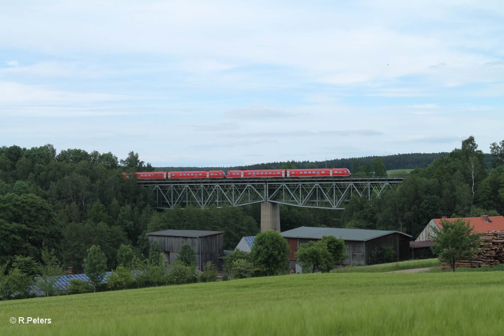 Zwei 612er auf dem Viadukt in Unterthlau.14.06.13
