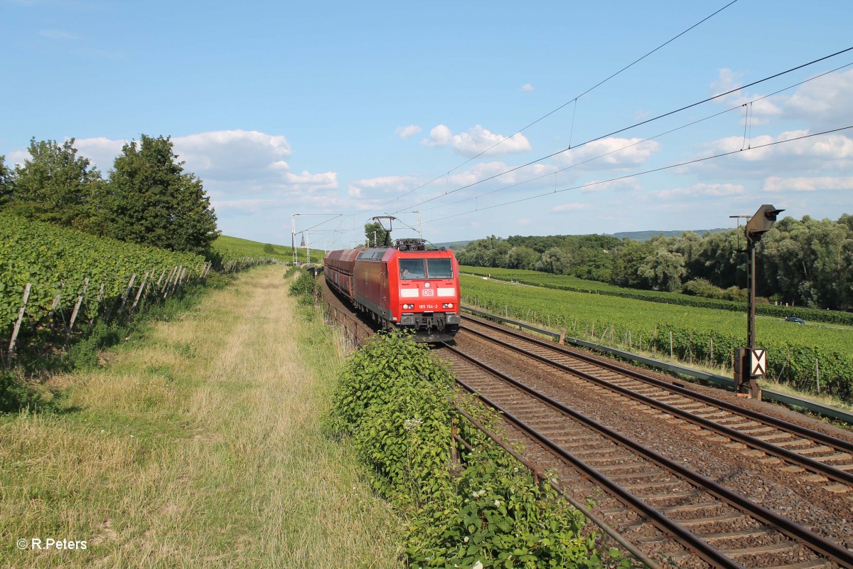 185 154-2 mit einem Kohlezug zwischen Ettvill und Hattenheim am Rhein. 15.07.14