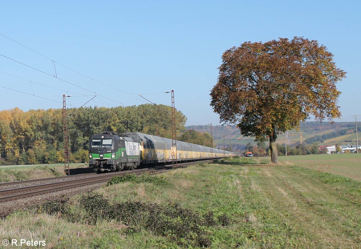 193 832-3 zieht den DGS 52707 Bremerhaven Kaiserhafen - Regensburg Ost kurz vor Retzbach-Zellingen. 13.10.18