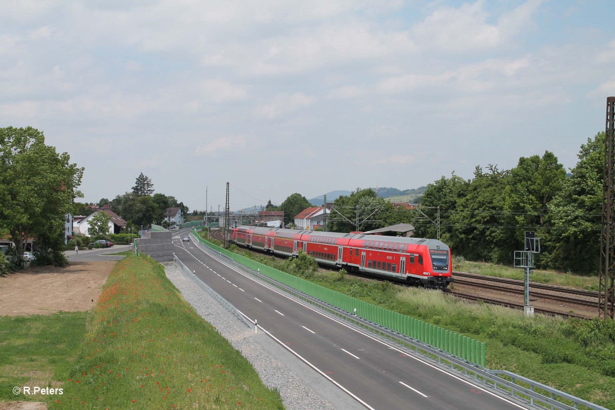 RE 4965 Frankfurt/Main - Mannheim verlässt Hemsbach. 28.05.15