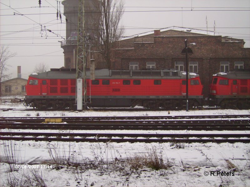 232 704-7 steht im verschneiten Frankfurt/Oder abgestellt. 08.02.07