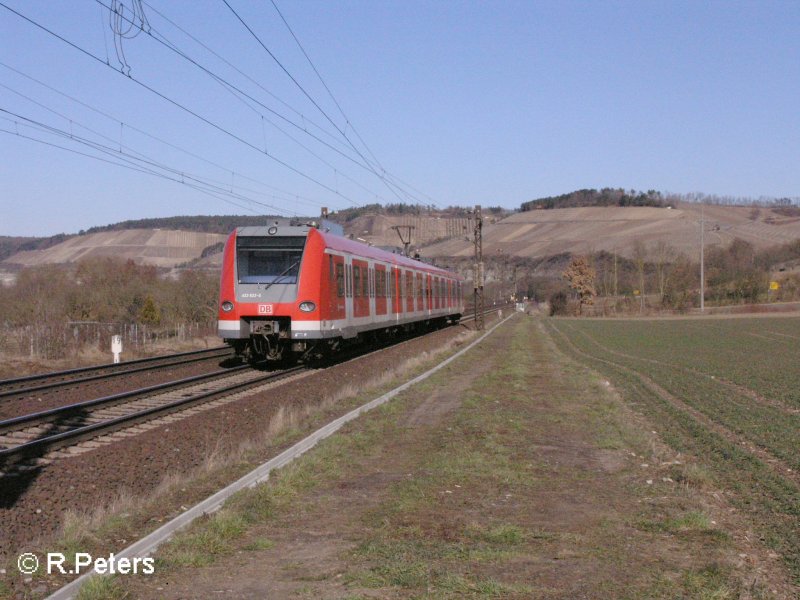 423 622-0 der Mnchner S-Bahn auf den Weg nach Kassel bei Himmelstadt. 16.02.08