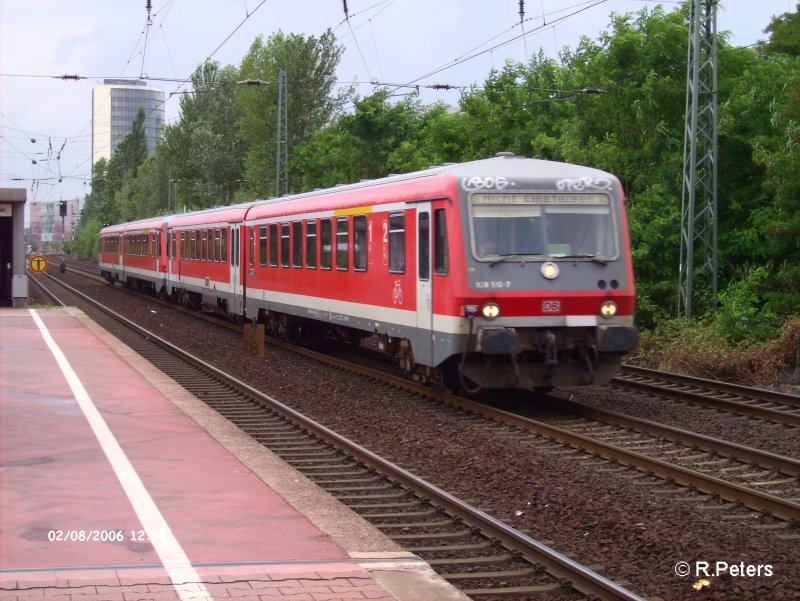 928 510 erreicht gleich Dsseldorf HBF, Dsseldorf-Vlklingerstrasse. 02.08.06