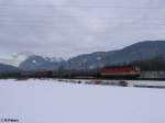 BR 1144 1144 263 kommt mit einem gemischtem G�terzug aus Kufstein wieder zur�ck. 18.02.10