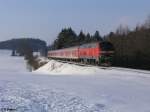 BR 218 Nachschuss von 218 472-9 mit dem RE31718 nach Ulm bei K�sers. 15.02.10