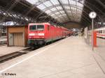 143 093-3 steht mit ein RE nach Dresden in Leipzig.