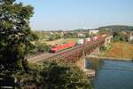 BR 152/748698/152-154-9-ueberquert-bei-mariaort-die 152 154-9 überquert bei Mariaort die Donau mit einem Containerzug gen Norden. 25.09.21