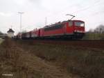 155 221-5 mit leeren Coiltransportzug bei Frankfurt/Oder Nuhnen. 31.03.11