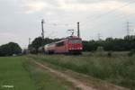 BR 155/434399/155-085-4-zieht-einen-gemischten-gueterzug 155 085-4 zieht einen gemischten Güterzug bei der Stromkreistrennstelle Bischofsheim. 22.05.15