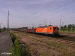 arcelor-eko-trans/41210/143-001-wartet-in-eisenhttenstadt-mit 143 001 wartet in Eisenhttenstadt mit ein Kokszug auf weiterfahrt. 28.05.08