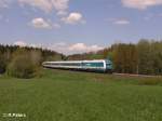 arriva-landerbahn-express-alex/40296/223-069-zieht-bei-oberteich-den 223 069 zieht bei Oberteich den ALX37983 nach Mnchen. 09.05.08