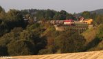 EVB/518301/420-13-alias-223-034-zieht 420 13 alias 223 034 zieht ein Kesselzug aus Cheb nach Ingolstadt über das Röslau Viadukt bei Seußen. 13.09.16