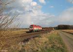 EVB/607094/223-032-zieht-ein-leeren-holztransportzug 223 032 zieht ein leeren Holztransportzug nach Schirnding bei Oberteich. 10.04.18