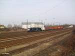 ES64 F4-298 mit ein fast leeren Containerzug in Leipzig Schnefeld. 12.03.11