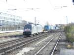 mrce-mitsui-rail-capital-europe/102474/es64-u2-074-mit-lkw-walter-am ES64 U2 074 mit LKW-Walter am Heimeranplatz. 04.11.10