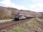 Rail4Chem/39165/185-563-4-zieht-ein-kesselzug-durchs 185 563-4 zieht ein Kesselzug durchs Maintal bei Gambach. 12.04.08