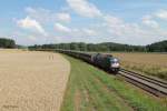 TX - Logistik/360870/es64-u2-099-zieht-ein-bmw-zug ES64 U2-099 zieht ein BMW Zug nach Regensburg bei Dettenhofen. 23.07.14