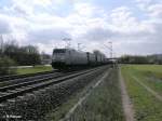 TX - Logistik/63625/185-531-1-zieht-ein-wechselpritschenzug-bei 185 531-1 zieht ein Wechselpritschenzug bei Thngersheim. 10.04.10