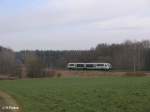 Vogtlandbahn/50628/vt12-8222landkreis-tirschenreuth8220-zieht-bei-oberteich VT12 „Landkreis Tirschenreuth“ zieht bei Oberteich als VBG86559 Regensburg. 21.11.09


