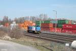 277 011-3 beim Umsetzten in Wiesau/Oberpfalz nach dam sie den Hamburg - Wiesau Containerzug gebracht hat.