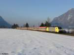 Dispo E189 989NC zieht ein EC bei Oberaudorf.16.02.10