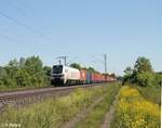 ecco-rail-gmbh/735351/159-214-6-zieht-ein-containerzug-bei 159 214-6 zieht ein Containerzug bei Thüngersheim. 02.06.21