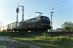 european-locomotive-leasing-ell/838270/6193-202-9-mit-einem-einem-ekol 6193 202-9 mit einem einem ekol Wechselpritschenzug in Nürnberg Hohe Marta in Richtung Treuchtlingen. 27.09.23