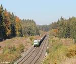 salzburger-eisenbahn-transport-logistik-gmbh-setg-fotos/632850/er20-alias-223-101-zieht-kurz ER20 alias 223 101 zieht kurz vor Oberteich ein Holzzug von Cheb nach Wiesau. 12.10.18