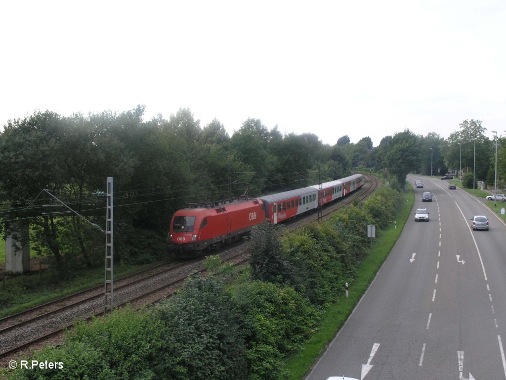 1116 185-0 zieht ein REX nach Begrenz bei Rickenbach. 31.07.09