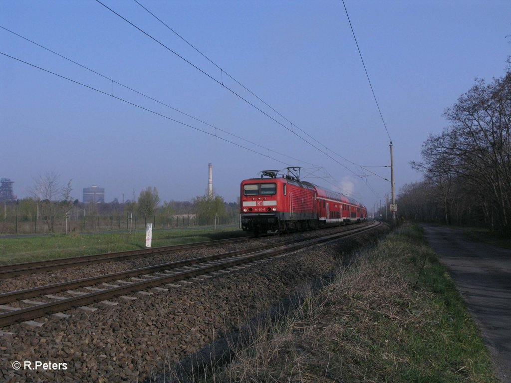 114 013-6 erreicht gleich Eisenhttenstadt als RE18103 Magdeburg – Eisenhttenstadt. 18.04.11
