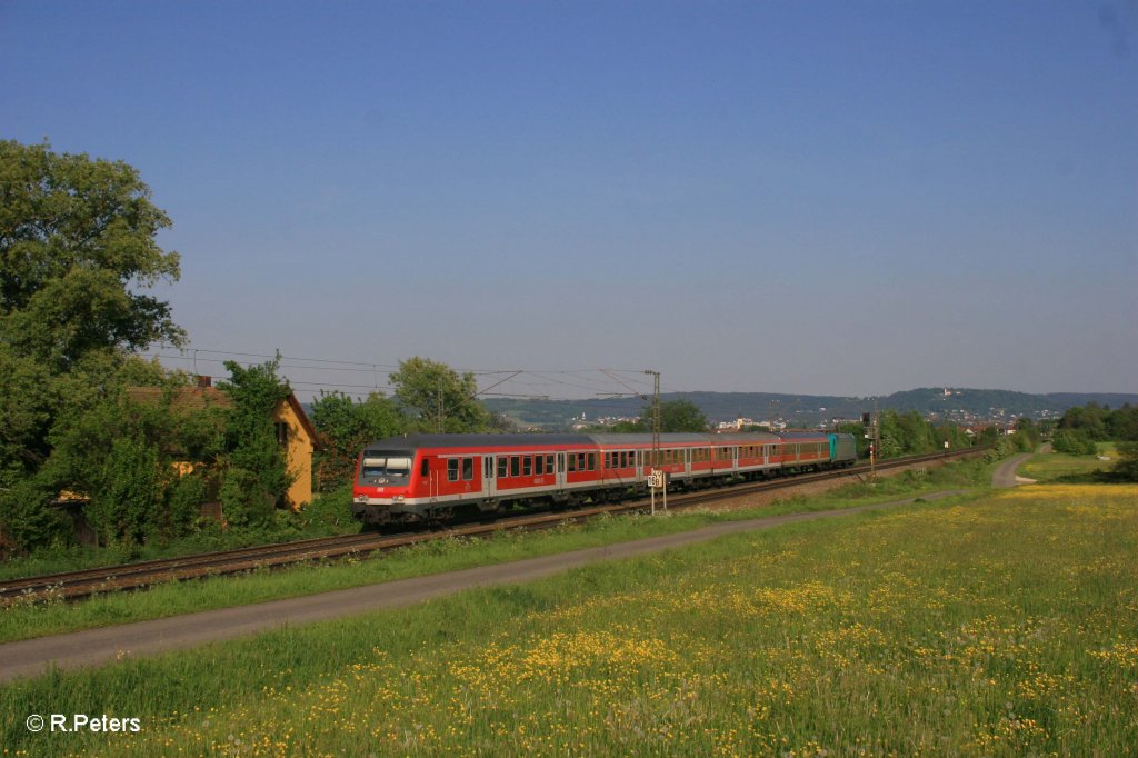 Eine s-Bahn nach Nrnberg bei Plling. 13.05.11