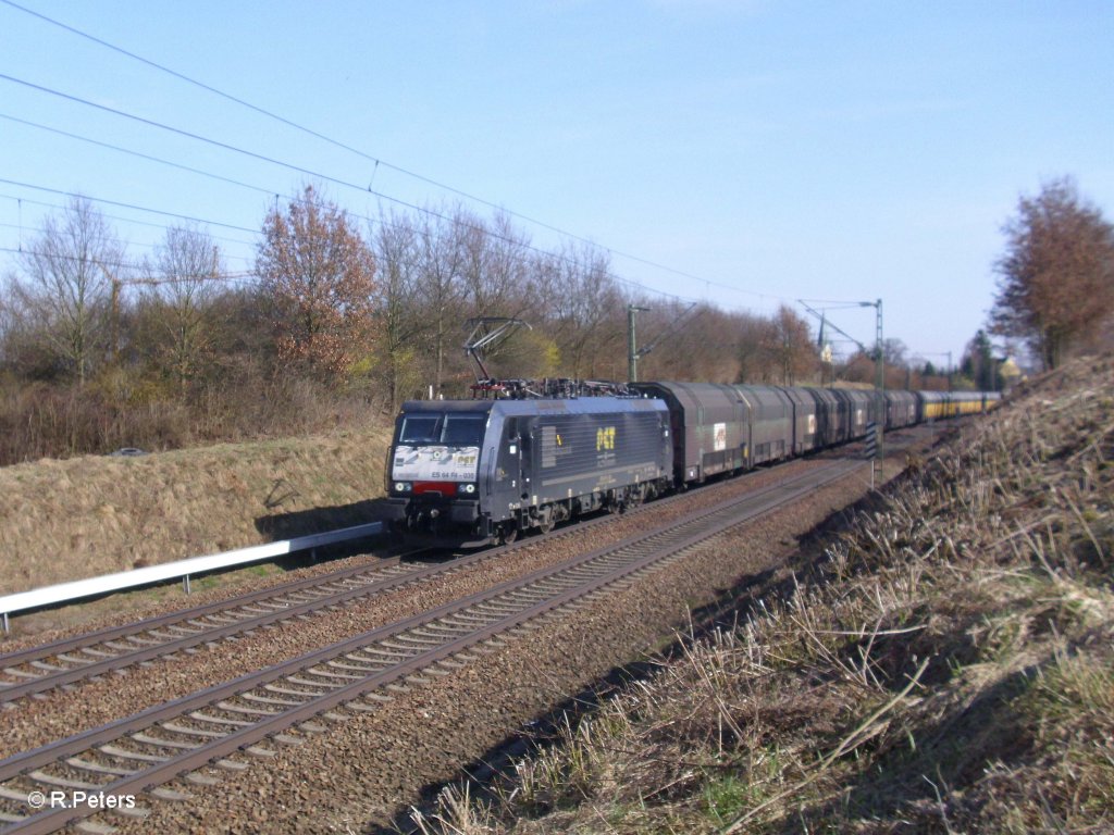 ES64 F4 035 mit Autozug bei Fahlenbach. 24.03.11