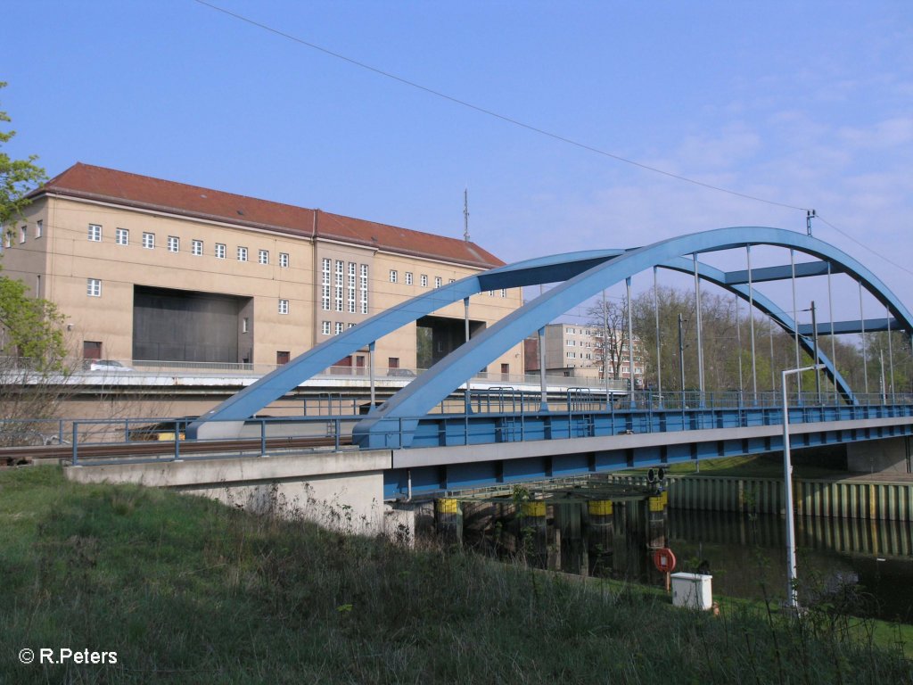 Oder-Spree-Kanalbrcke mit Zwillingsschacht-Schleuse