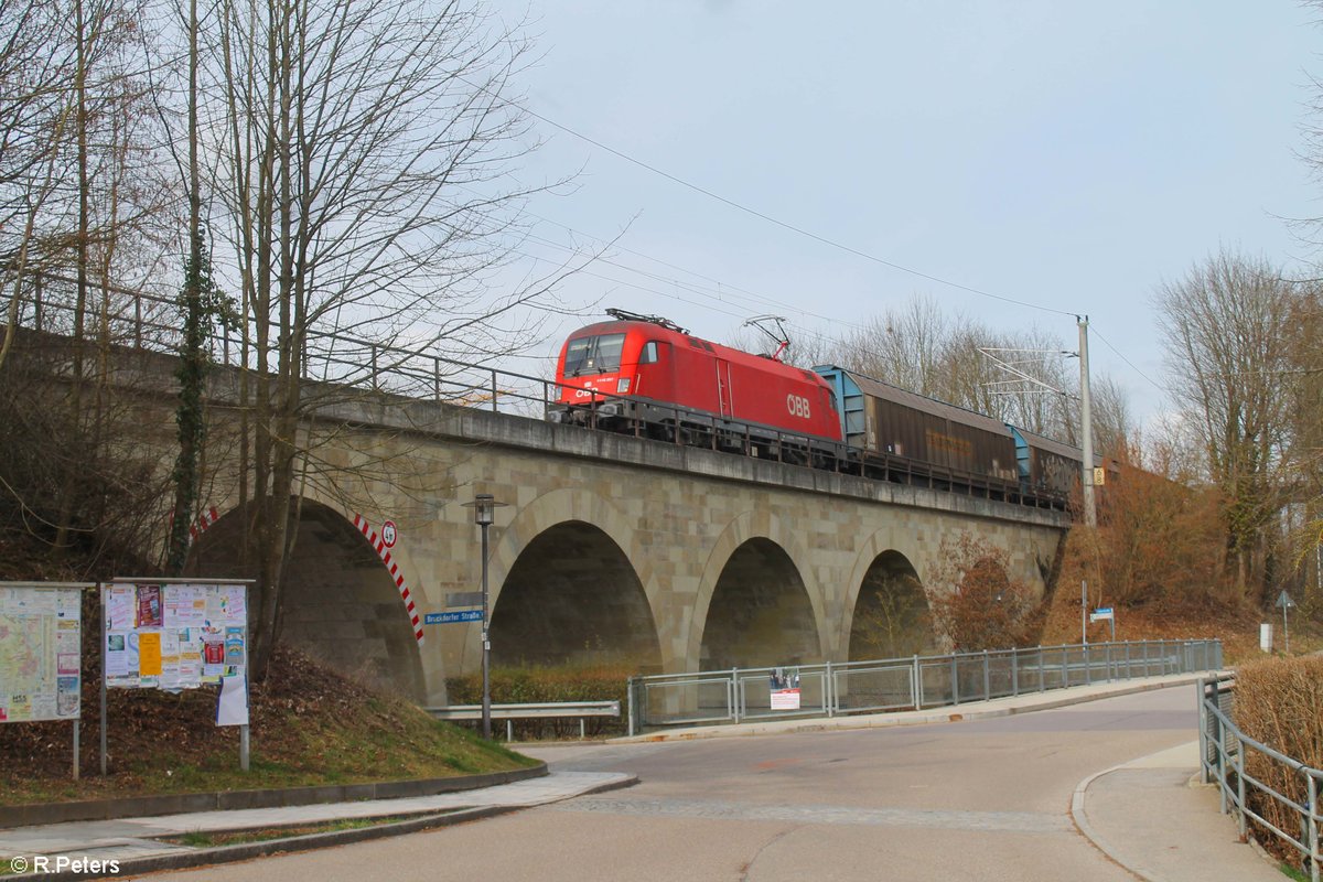 1116 257 zieht den 47120 Audizug nach Ingolstadt über das Viadukt bei Sinzing bei Regensburg auf der Donautal Bahn. 14.03.20