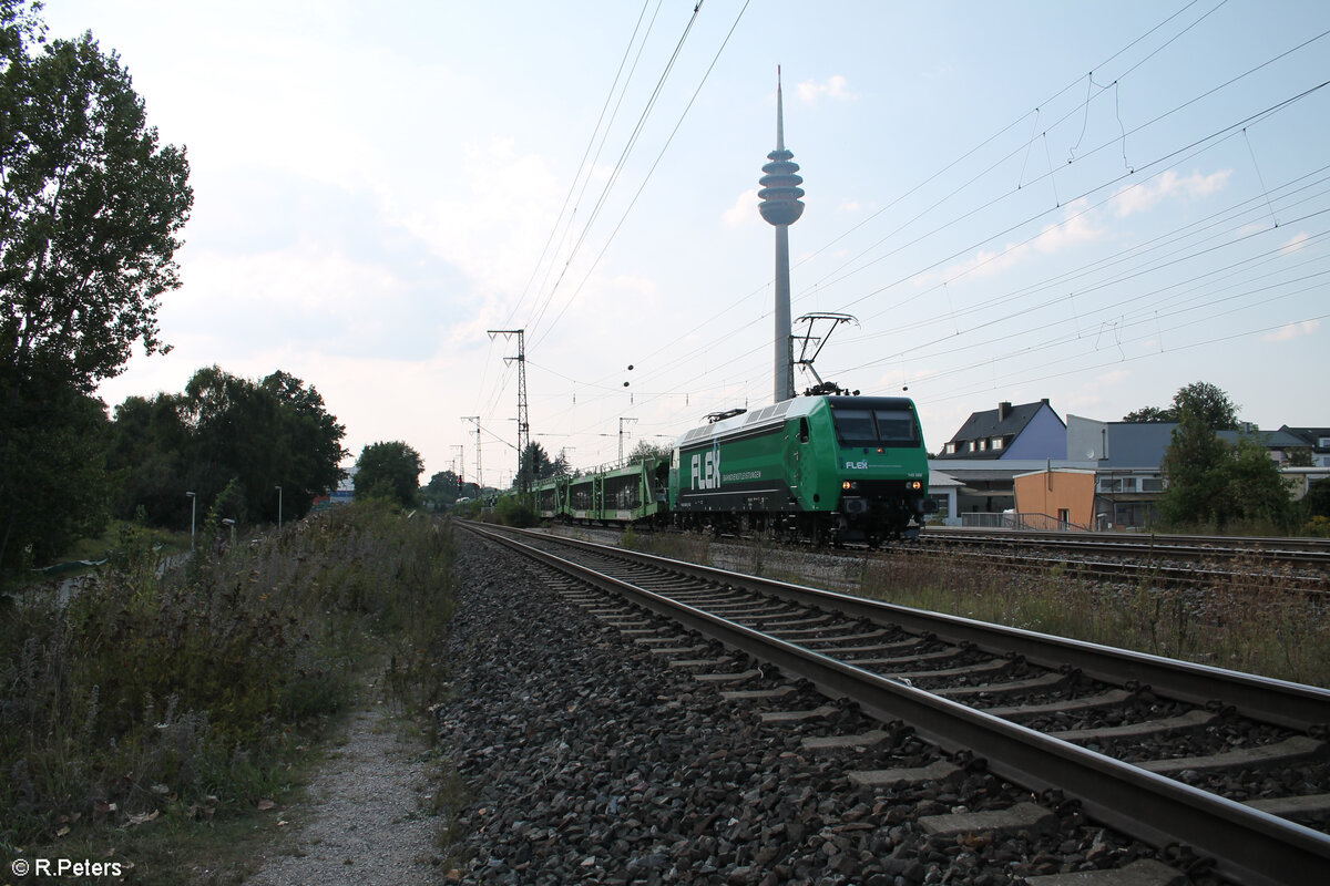 145 088-1 zieht mit einem leeren Autotransportzug durch Nürnberg Hohe Marter. 31.08.24
