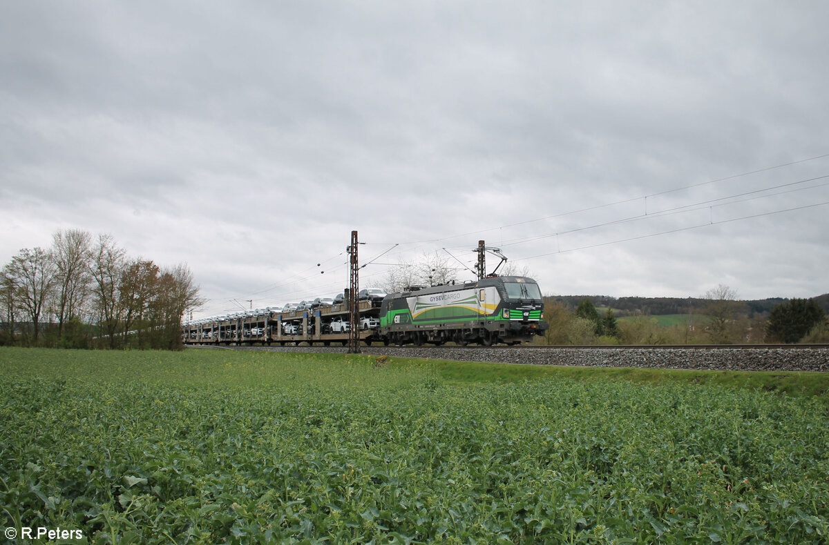 193 245 mit Porsche Autozug bei Himmelstadt. 28.03.24