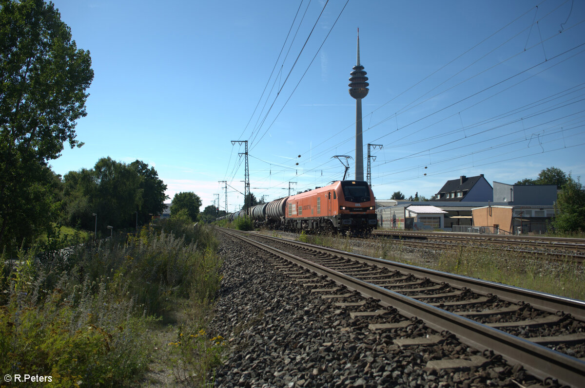 2019 312 zieht mit einem Kesselzug durch Nürnberg Hohe Marter. 11.08.24