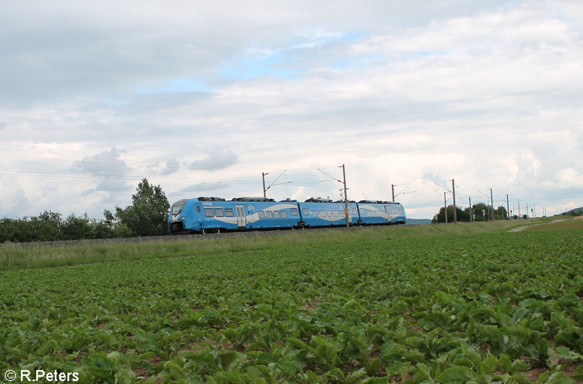 2463 105 als RE80 57042 Treuchtlingen - Wrzburg hinter Uffenheim. 27.05.24