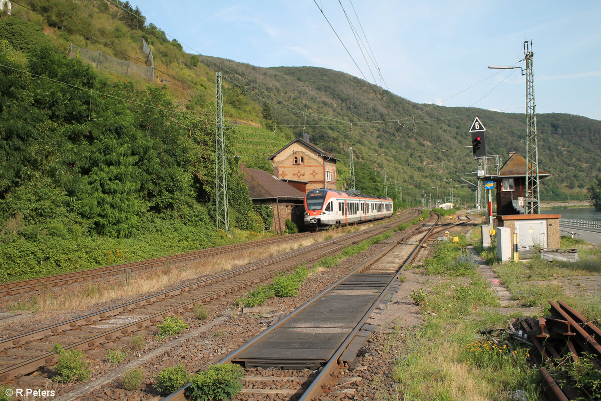 410 erreicht Kaub als RB10 25024 Wiesbaden - Neuwied 20.07.24