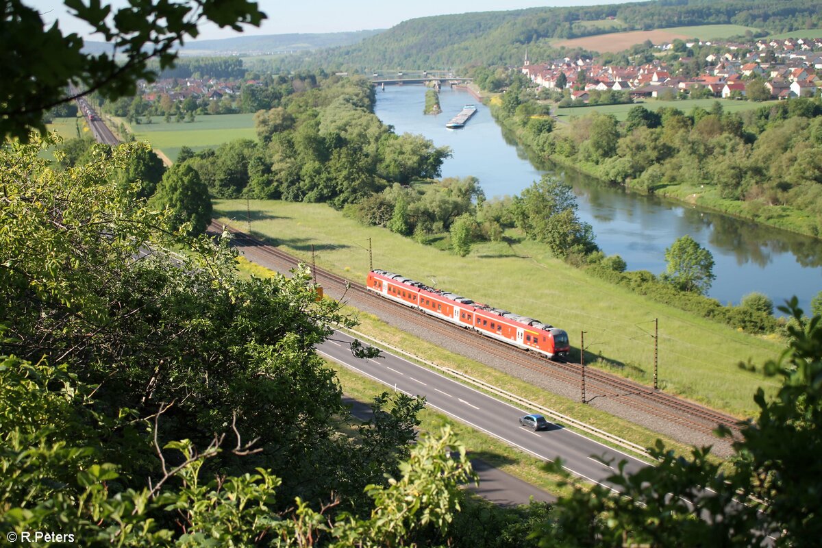 Nachschuss auf 440 303-6 als RB 53 58019 Sterbfritz - Würzburg zwischen Himmelstadt und Karlstadt. 02.06.21